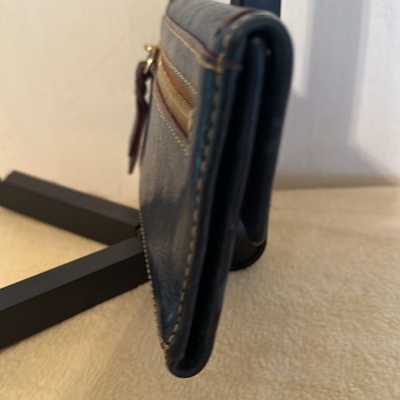 Wallet - Picture 5 of 6